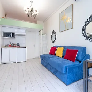 Little Boudoir Of Champs-elysées Appartamento
